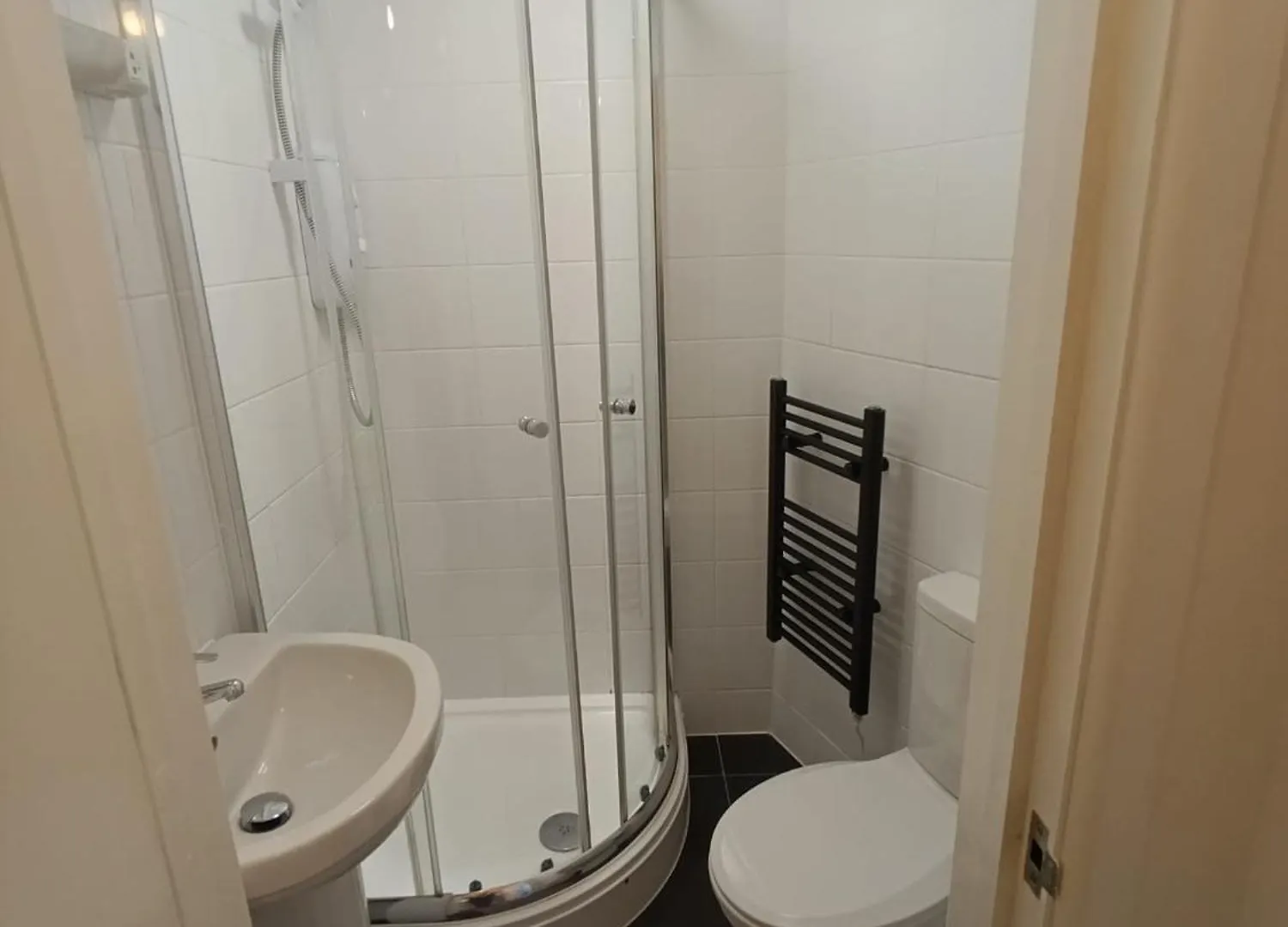Apartment Close To Beach And Town Square Bournemouth