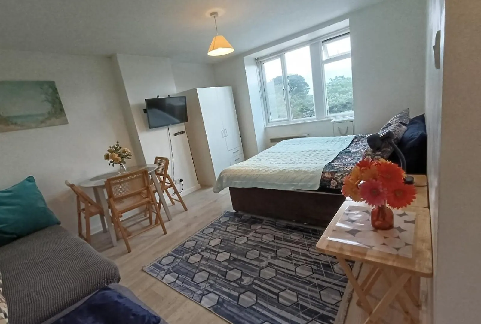 Apartment Close To Beach And Town Square Bournemouth