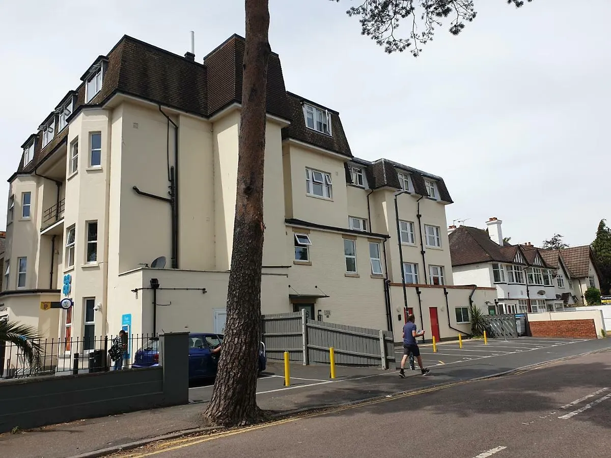 Close To Beach And Town Square Bournemouth